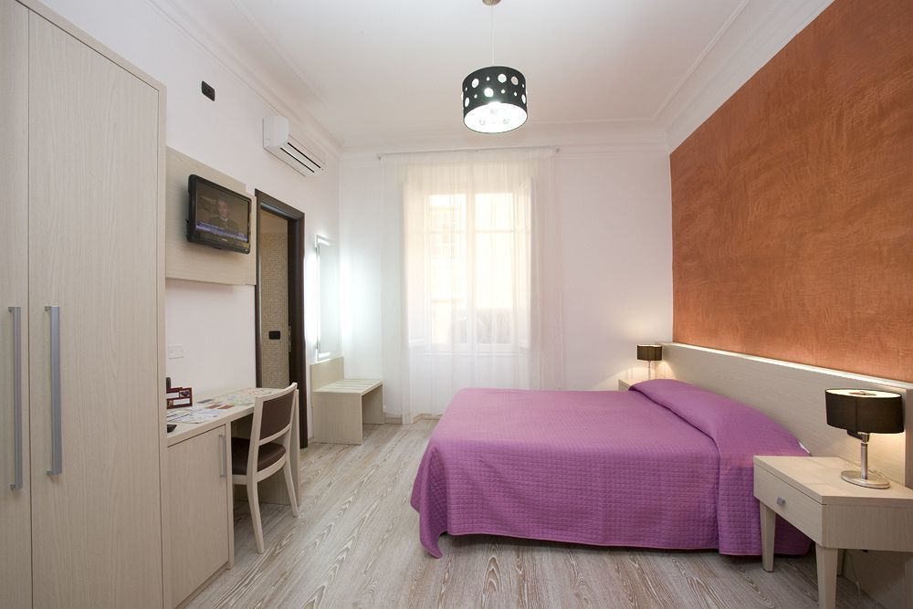 111 Coladirienzo Rooms - By Ad Roma Zewnętrze zdjęcie